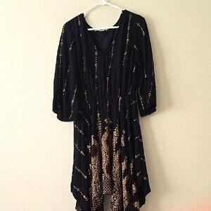 LAPOGEE Elegant Black and Gold V-Neck Sundress with Dolman Sleeves‎ large